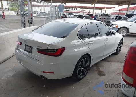 2023 BMW 330I z USA, uszkodzony, nr VIN 3MW69FF0XP8D09451